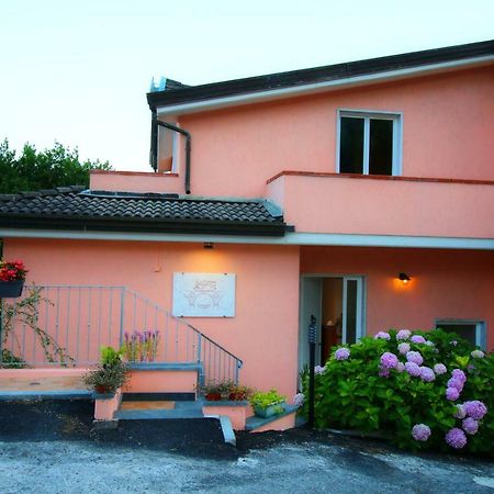 B & B La Marmifera Каррара Экстерьер фото