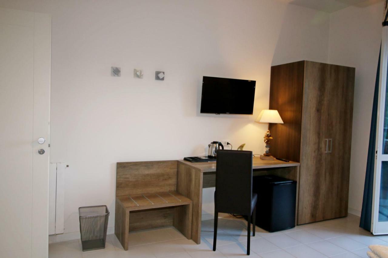 B & B La Marmifera Каррара Экстерьер фото